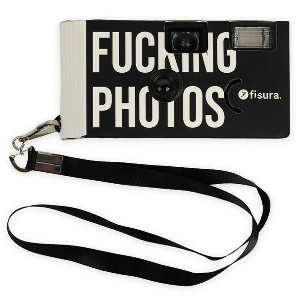Fotocamera usa e getta “Fucking photos”